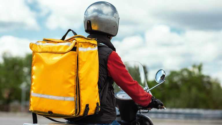 TRF3: redução mínima da mobilidade do punho após acidente de moto é suficiente para concessão de auxílio-acidente