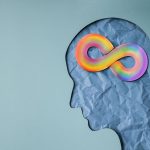 Servidor com autismo: jornada reduzida 50% e aposentadoria
